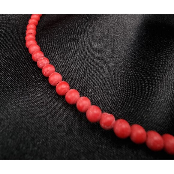 Vintage Genuine Red Coral & Garnet Beaded Necklace - Picture 6 of 7